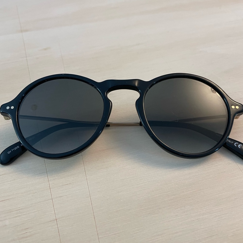 Givenchy Sunglasses Gv7120/s 807 Black Eyewear Givenchy GV 7120/s